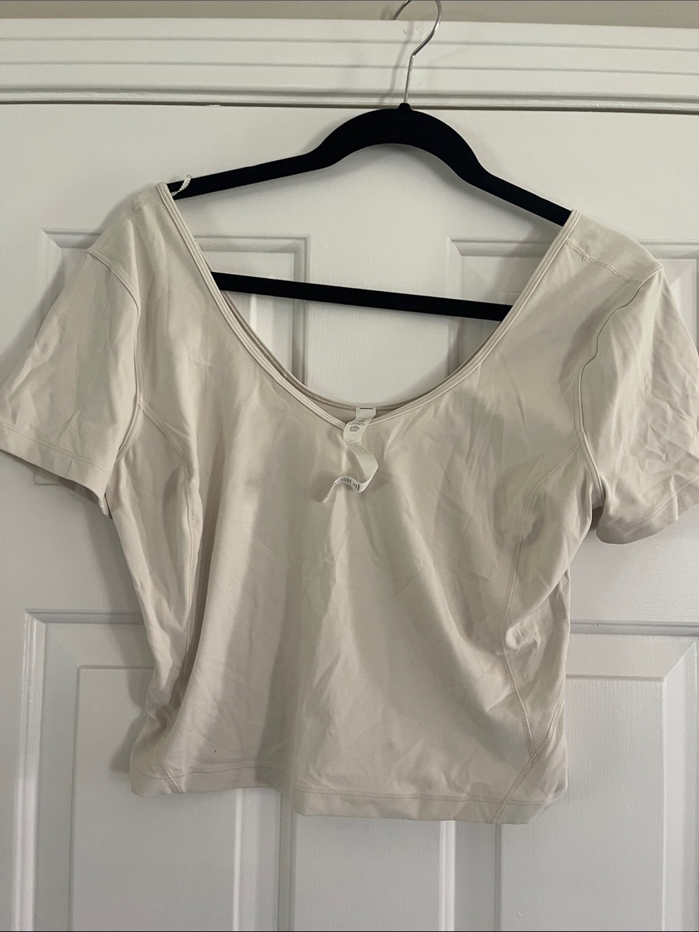 lululemon athletica Cream Scoop Neck Short Sleeve Top